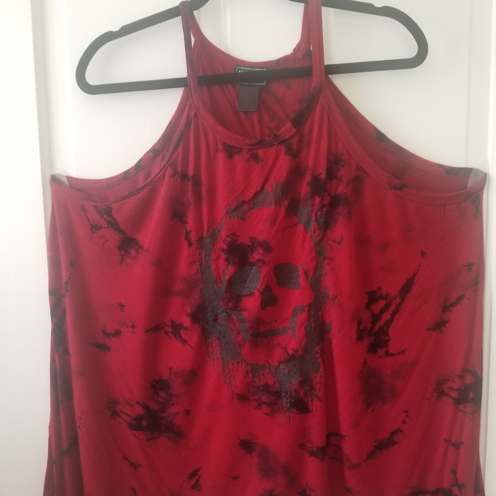 Hot Topic Skull Top